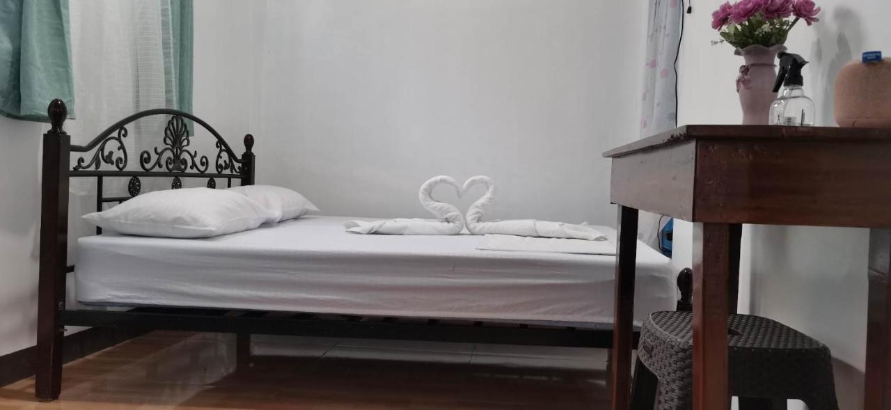 Donsol Aguluz Homestay Eksteriør billede