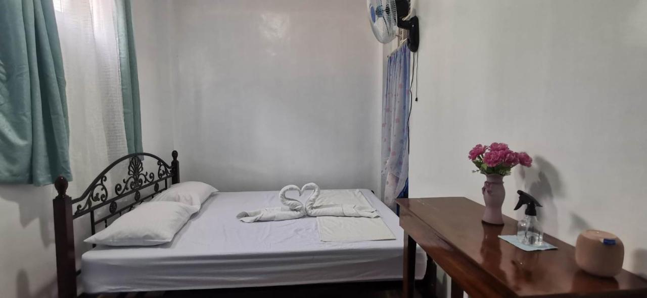 Donsol Aguluz Homestay Eksteriør billede